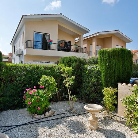 The Marilouize Apartment Peyia Luaran gambar
