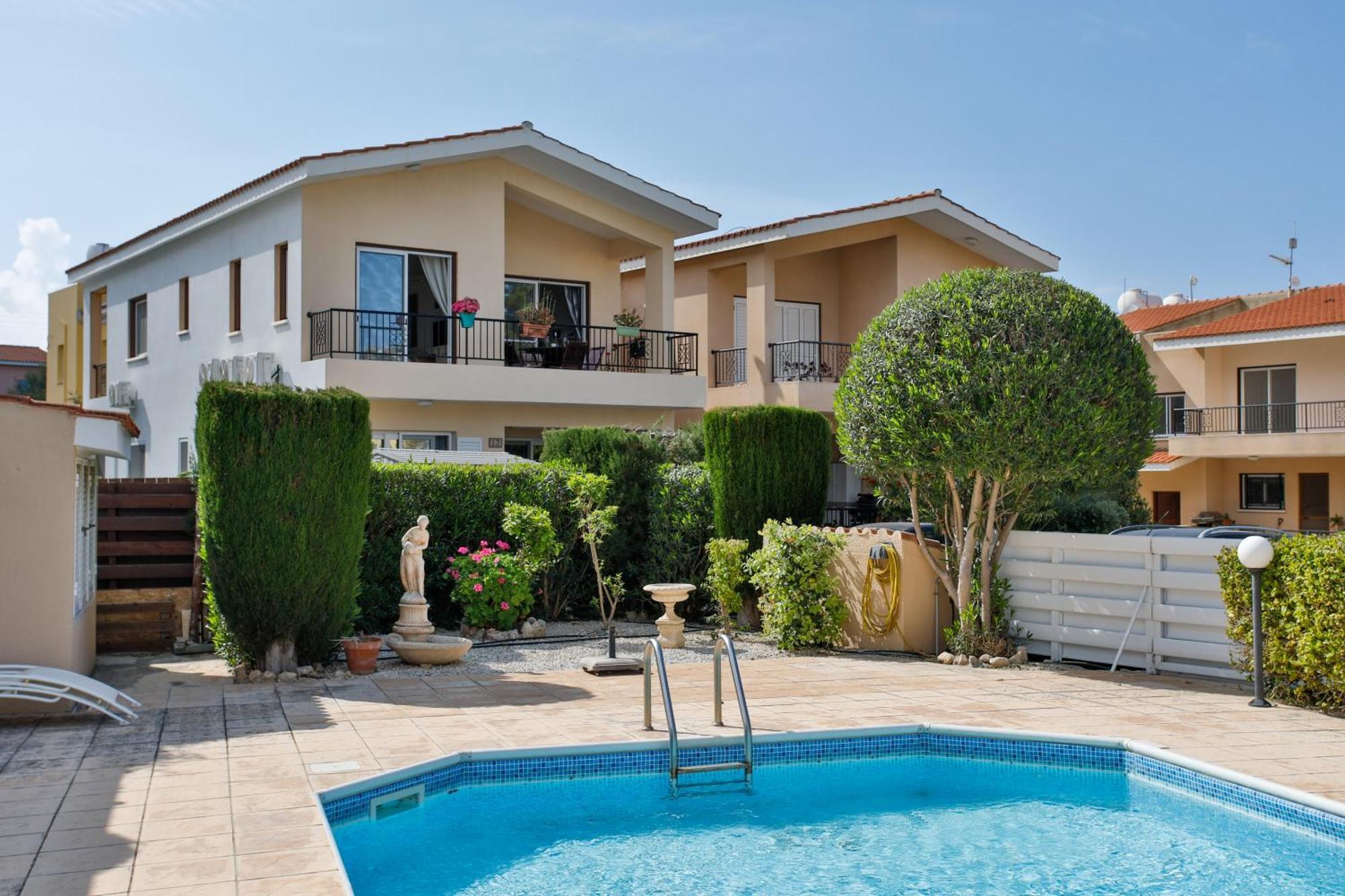 The Marilouize Apartment Peyia Luaran gambar