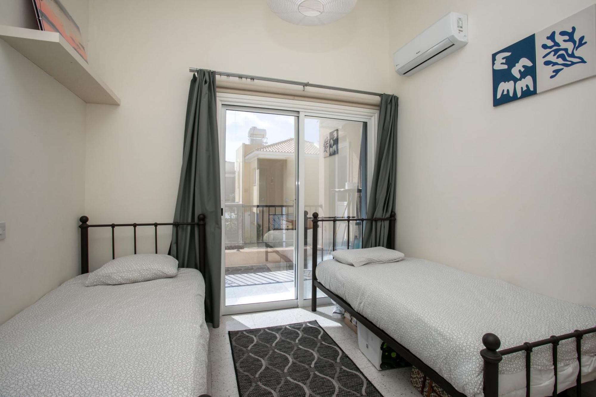The Marilouize Apartment Peyia Luaran gambar