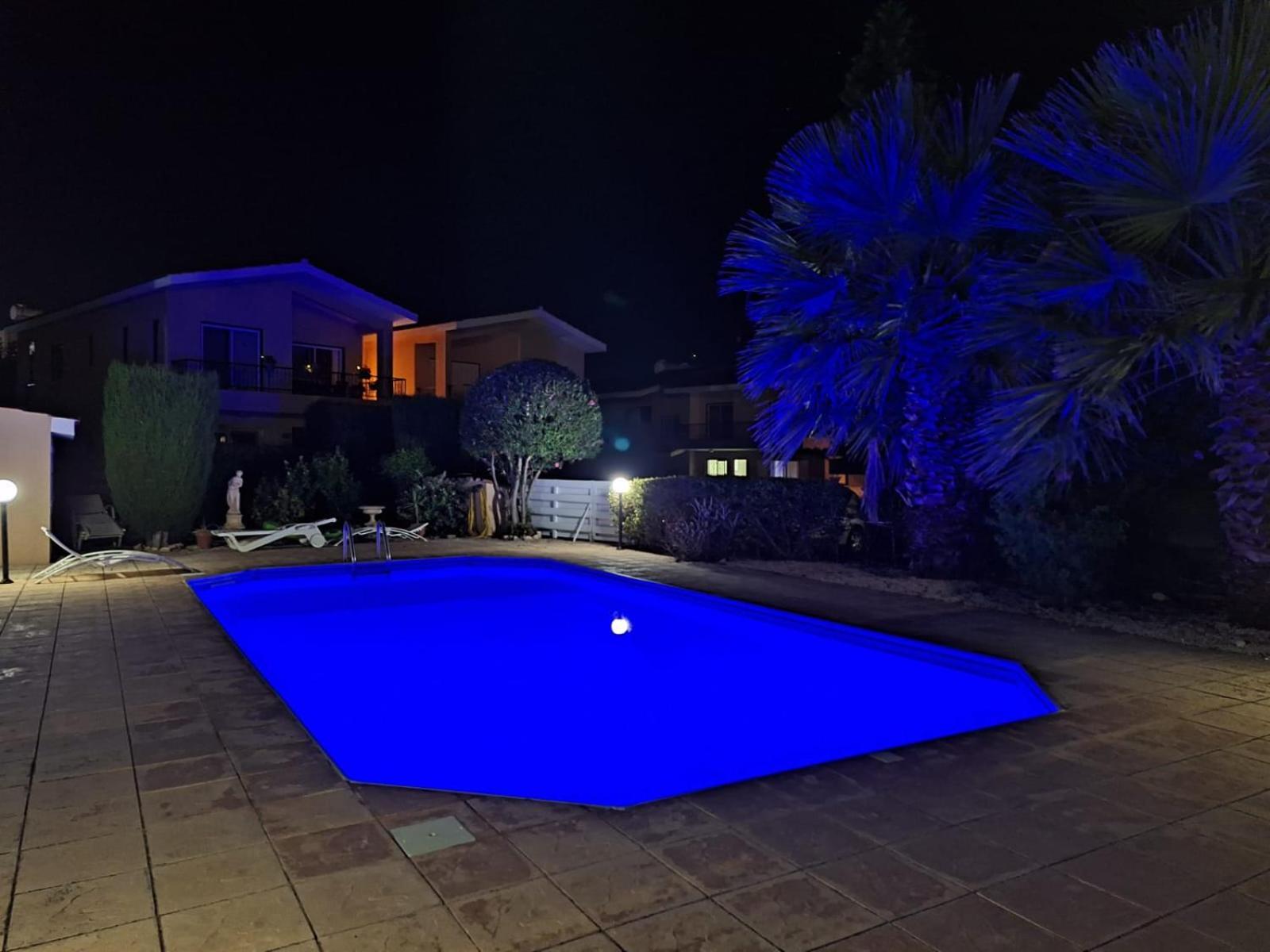The Marilouize Apartment Peyia Luaran gambar