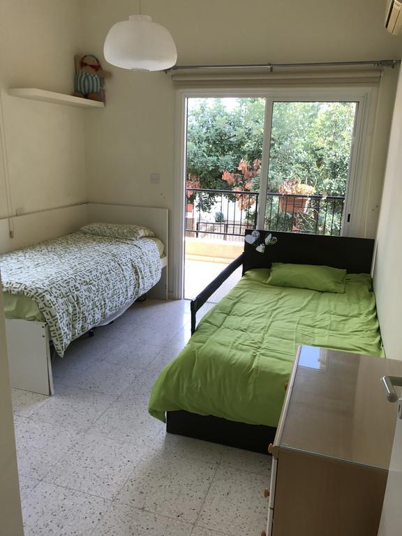 The Marilouize Apartment Peyia Luaran gambar