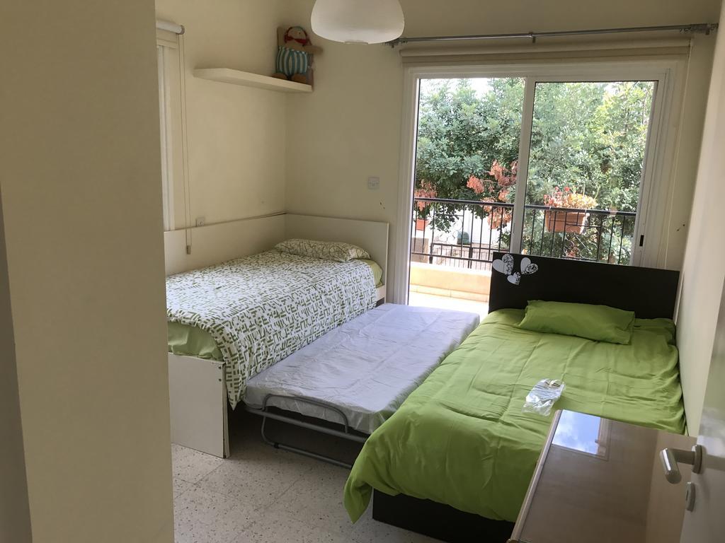 The Marilouize Apartment Peyia Luaran gambar